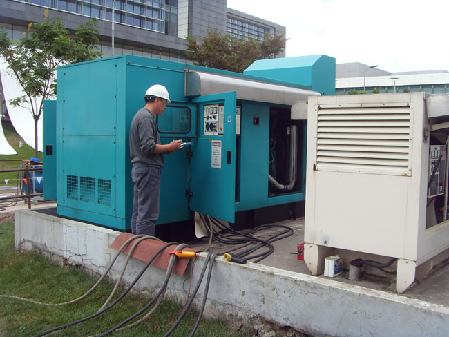 建华发电机出租